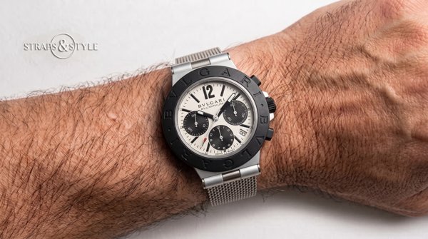 Bvlgari Aluminium chronograph on a Straps&Style mesh bracelet