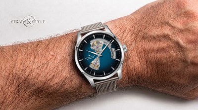Hamilton Khaki automatic with deep blue fumé dial and open-heart movement aperture on a Straps&Style mesh bracelet